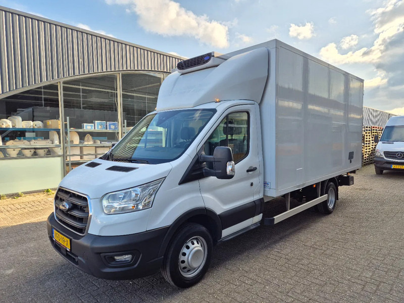 Ford Transit 2.0 TDCI/ Kuhlkoffer/ Ladebordwand/ Euro 6 - Chladící dodávka: obrázek 5 Ford Transit 2.0 TDCI/ Kuhlkoffer/ Ladebordwand/ Euro 6 - Chladící dodávka: obrázek 5