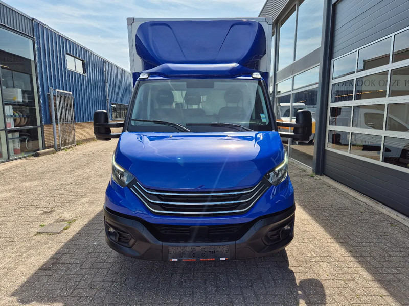 Iveco Daily 35S18 3.0D Koffer/ Xenon/ Airco - Dodávka skřín: obrázek 4 Iveco Daily 35S18 3.0D Koffer/ Xenon/ Airco - Dodávka skřín: obrázek 4