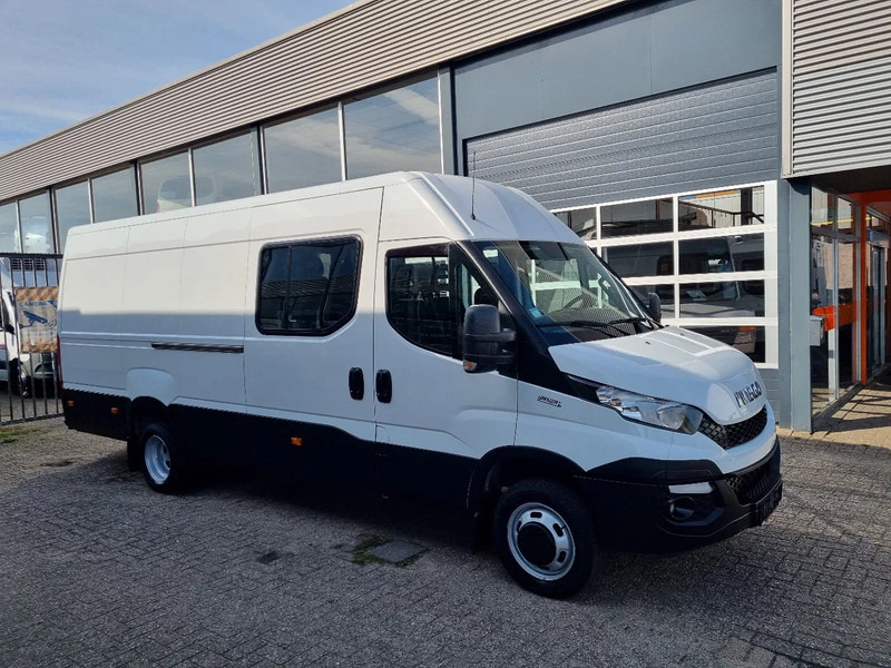 Iveco Daily 50C17/ L4H2 MAXI/ DC / 6 Zitplaatsen/ EURO 6 - Furgon: obrázek 1 Iveco Daily 50C17/ L4H2 MAXI/ DC / 6 Zitplaatsen/ EURO 6 - Furgon: obrázek 1
