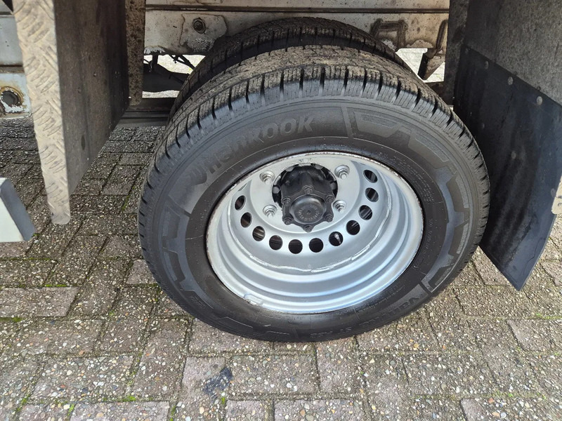 Chladící dodávka Mercedes-Benz Sprinter 519 CDI Kuhlkoffer/ LBW/ Carrier Xarios 500: obrázek 16 Chladící dodávka Mercedes-Benz Sprinter 519 CDI Kuhlkoffer/ LBW/ Carrier Xarios 500: obrázek 16