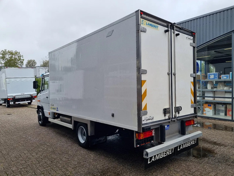 Mercedes-Benz Vario 816D/ Kuhlkoffer/ Carrier Supra 750mt/ Trennwand - Chladírenský nákladní automobil: obrázek 5 Mercedes-Benz Vario 816D/ Kuhlkoffer/ Carrier Supra 750mt/ Trennwand - Chladírenský nákladní automobil: obrázek 5