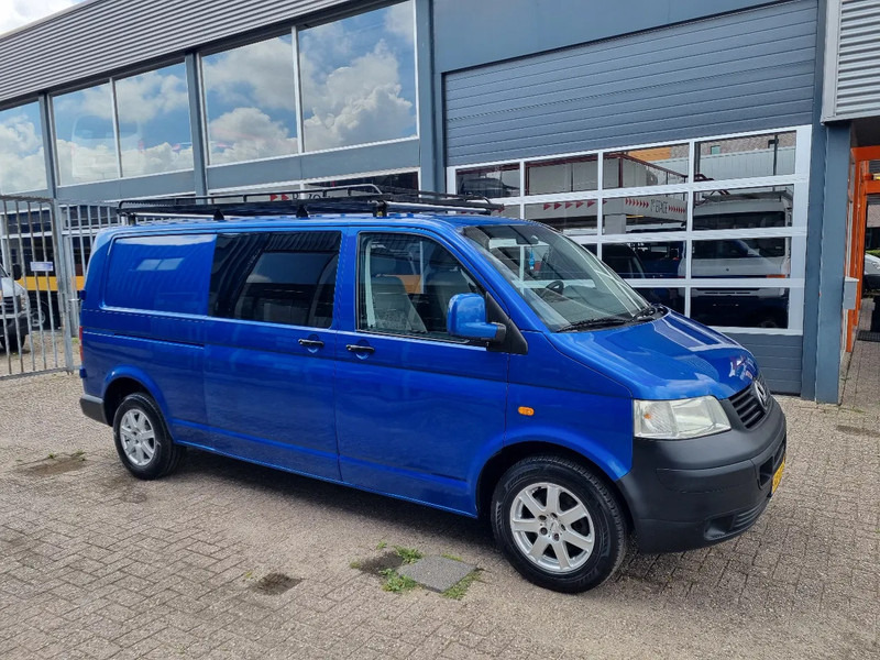 Volkswagen Transporter 2.5 TDI 96 KW L2 DC / DOKA / MIXTO - Malá dodávka, Dodávka s dvojitou kabinou: obrázek 1 Volkswagen Transporter 2.5 TDI 96 KW L2 DC / DOKA / MIXTO - Malá dodávka, Dodávka s dvojitou kabinou: obrázek 1
