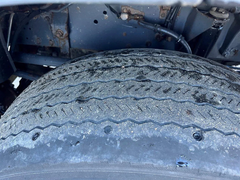 Podvozek s kabinou DAF 85.360 8X2 SINGLE CAB CHASSIS: obrázek 15 Podvozek s kabinou DAF 85.360 8X2 SINGLE CAB CHASSIS: obrázek 15