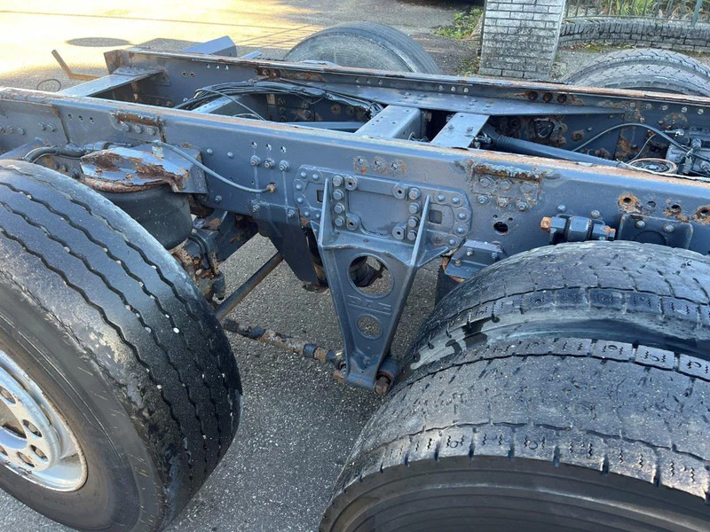 Podvozek s kabinou DAF 85.360 8X2 SINGLE CAB CHASSIS: obrázek 8 Podvozek s kabinou DAF 85.360 8X2 SINGLE CAB CHASSIS: obrázek 8