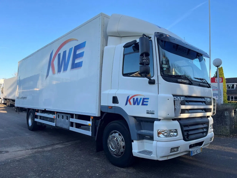 DAF CF 85.380 4x2 Box - Skříňový nákladní auto: obrázek 2 DAF CF 85.380 4x2 Box - Skříňový nákladní auto: obrázek 2