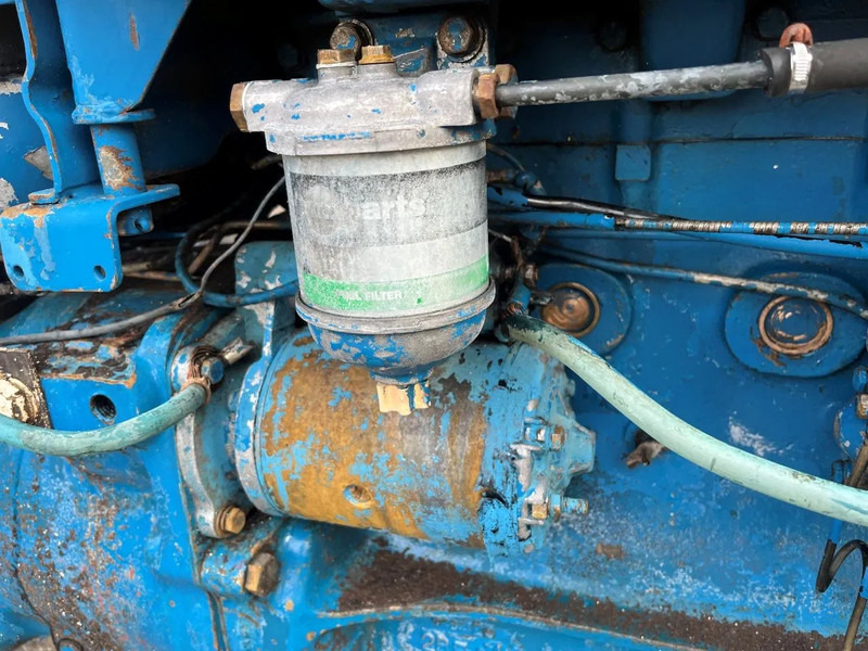 Ford 5000 5000 2WD Agricultural Tractor - Traktor: obrázek 5 Ford 5000 5000 2WD Agricultural Tractor - Traktor: obrázek 5