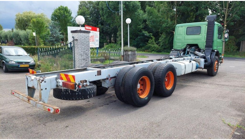 Scania P92 6x2 FULL STEEL MANUAL GEARBOX - Podvozek s kabinou: obrázek 3 Scania P92 6x2 FULL STEEL MANUAL GEARBOX - Podvozek s kabinou: obrázek 3