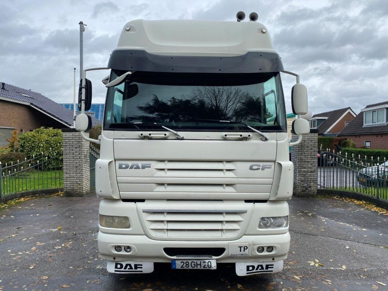 DAF CF 85.410 85CF 410 AUTOMATIC - Tahač: obrázek 2 DAF CF 85.410 85CF 410 AUTOMATIC - Tahač: obrázek 2