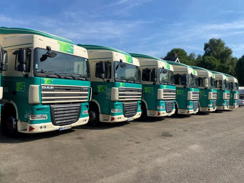 DAF XF 105.410 4 PIECES AVAILABLE - Tahač: obrázek 2 DAF XF 105.410 4 PIECES AVAILABLE - Tahač: obrázek 2