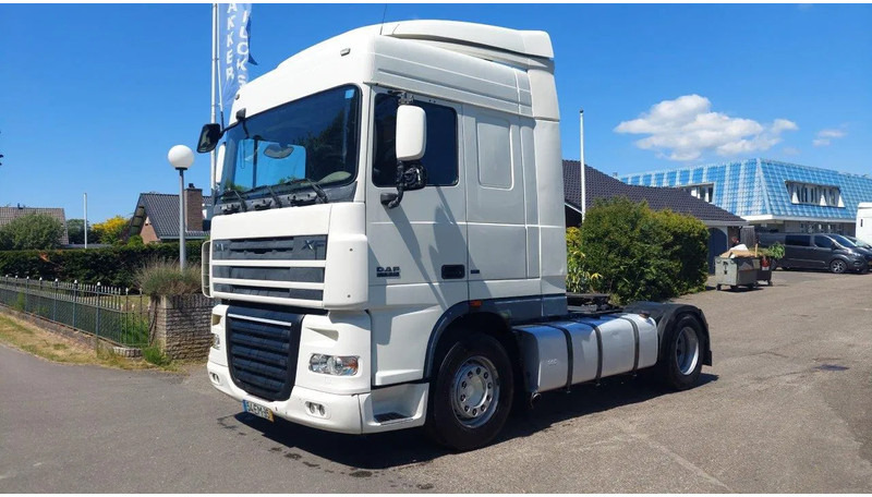 DAF XF 105.410 4x2 - Tahač: obrázek 1 DAF XF 105.410 4x2 - Tahač: obrázek 1