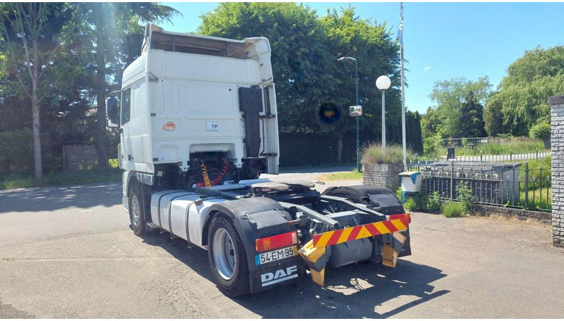 DAF XF 105.410 4x2 - Tahač: obrázek 4 DAF XF 105.410 4x2 - Tahač: obrázek 4