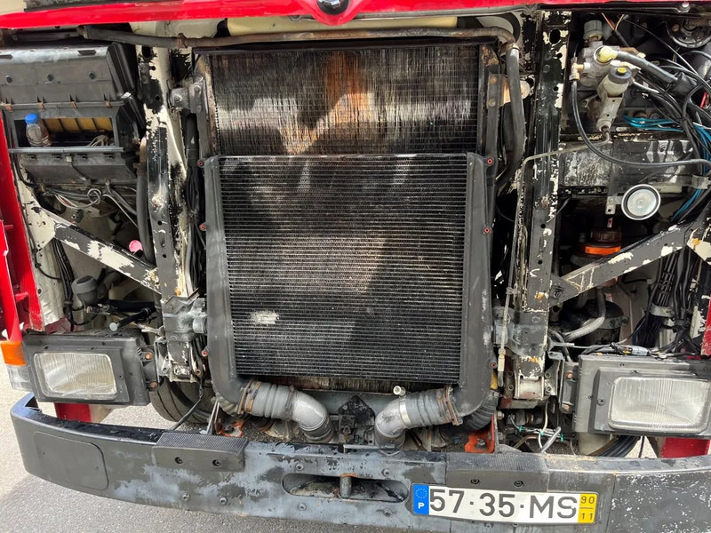 Scania R113-360 FULL STEEL SUSPENSION MECHANIC FUEL PUMP - Tahač: obrázek 3 Scania R113-360 FULL STEEL SUSPENSION MECHANIC FUEL PUMP - Tahač: obrázek 3