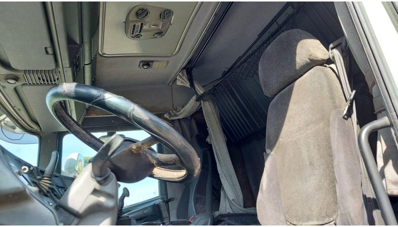 Tahač Scania R124-360 124 360: obrázek 12 Tahač Scania R124-360 124 360: obrázek 12