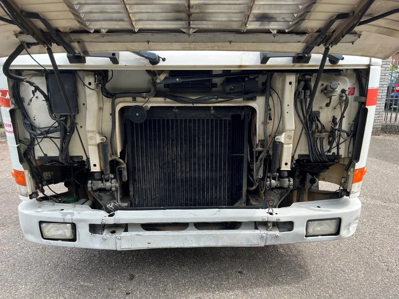 Volvo FL 10.320 4X2 TRUCKHEAD FULL STEEL SUSPENSION - Tahač: obrázek 3 Volvo FL 10.320 4X2 TRUCKHEAD FULL STEEL SUSPENSION - Tahač: obrázek 3