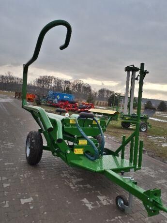 Awid Czyżew Self loading bale wrapper/ Owijarka samozaładowcza - Ovíječka: obrázek 2 Awid Czyżew Self loading bale wrapper/ Owijarka samozaładowcza - Ovíječka: obrázek 2