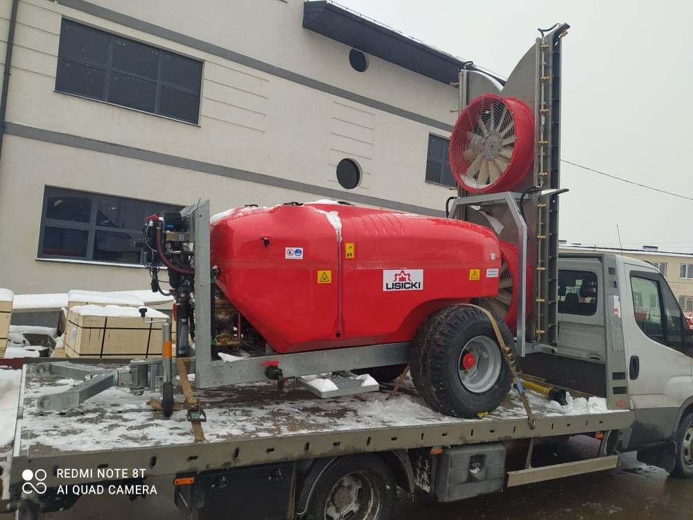 Lisicki Opryskiwacz sadowniczy / Orchard sprayer - Tažený postřikovač: obrázek 2 Lisicki Opryskiwacz sadowniczy / Orchard sprayer - Tažený postřikovač: obrázek 2