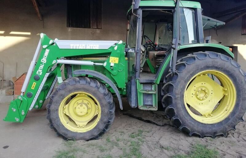 Metal-Technik Frontlader für John Deere 6430 / Ładowacz czołowy do John Deere - Čelní nakladač pro traktor pro Traktor: obrázek 1 Metal-Technik Frontlader für John Deere 6430 / Ładowacz czołowy do John Deere - Čelní nakladač pro traktor pro Traktor: obrázek 1