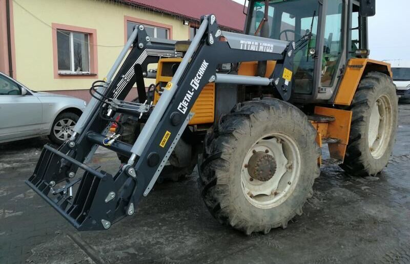 Metal-Technik Frontlader für RENAULT CERES 85 / Ładowacz czołowy do RENAULT CE - Čelní nakladač pro traktor: obrázek 1 Metal-Technik Frontlader für RENAULT CERES 85 / Ładowacz czołowy do RENAULT CE - Čelní nakladač pro traktor: obrázek 1