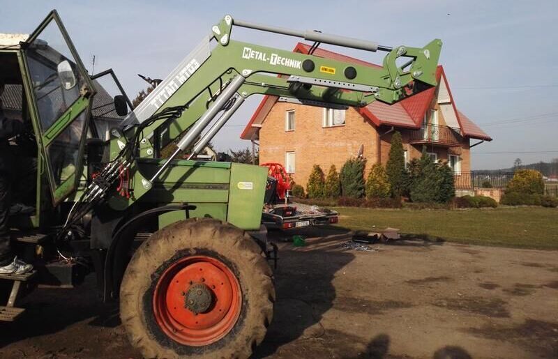 Metal-Technik Ładowacz czołowy do FENDT MT-03 - Čelní nakladač pro traktor pro Traktor: obrázek 1 Metal-Technik Ładowacz czołowy do FENDT MT-03 - Čelní nakladač pro traktor pro Traktor: obrázek 1
