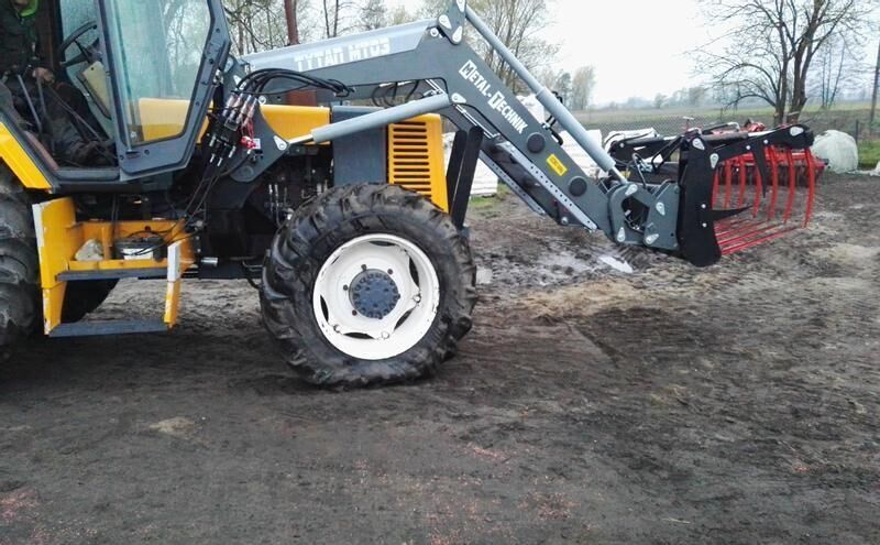 Metal-Technik für RENAULT CERES 320 / Ładowacz do RENAULT CERES 320 - Čelní nakladač pro traktor: obrázek 1 Metal-Technik für RENAULT CERES 320 / Ładowacz do RENAULT CERES 320 - Čelní nakladač pro traktor: obrázek 1