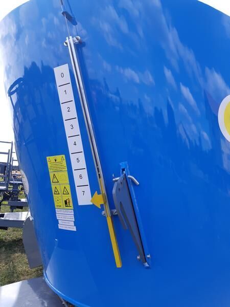 Zamet Paszowóz FIDER 10m3 - Krmný míchací vůz: obrázek 3 Zamet Paszowóz FIDER 10m3 - Krmný míchací vůz: obrázek 3