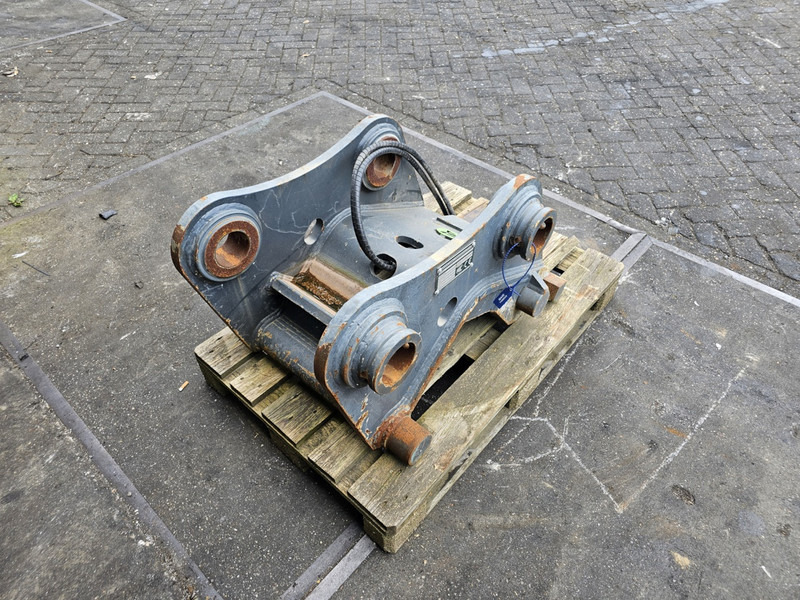 Hydraulische snelwissel cw45s cw45s coupler verachtert eurosteel - Rychloupínací pro Stavební technika: obrázek 3 Hydraulische snelwissel cw45s cw45s coupler verachtert eurosteel - Rychloupínací pro Stavební technika: obrázek 3