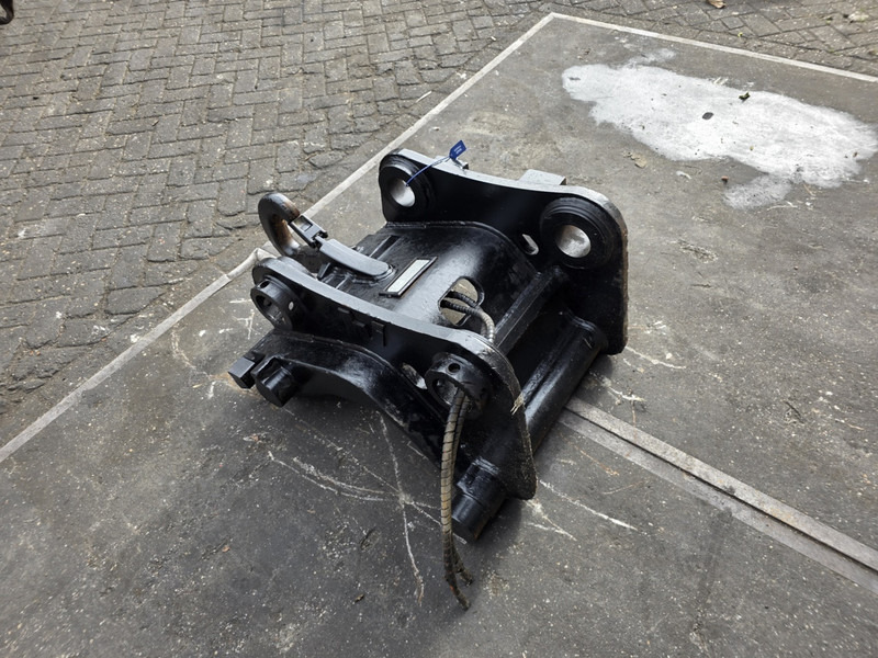 Snelwissel cw45 coupler verachtert coupler cw45 verachtert - Rychloupínací pro Stavební technika: obrázek 5 Snelwissel cw45 coupler verachtert coupler cw45 verachtert - Rychloupínací pro Stavební technika: obrázek 5
