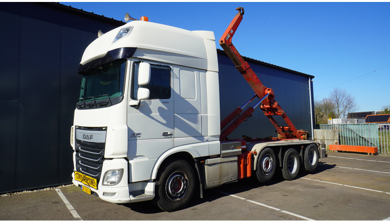 DAF XF460 8X2 HOOKARM SYSTEM TRUCK - Hákový nosič kontejnerů: obrázek 2 DAF XF460 8X2 HOOKARM SYSTEM TRUCK - Hákový nosič kontejnerů: obrázek 2