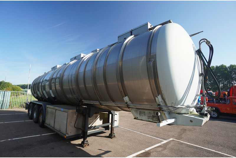 Dijkstra 3 AXLE CHEMIE TANK TRAILER 42 m3 - Cisternový návěs: obrázek 3 Dijkstra 3 AXLE CHEMIE TANK TRAILER 42 m3 - Cisternový návěs: obrázek 3