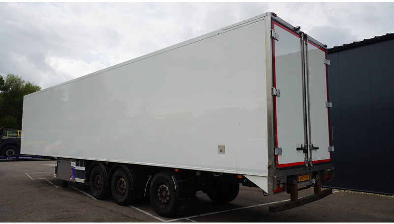 H.T.F. 3 AXLE FRIGO TRAILER - Chladírenský návěs: obrázek 5 H.T.F. 3 AXLE FRIGO TRAILER - Chladírenský návěs: obrázek 5