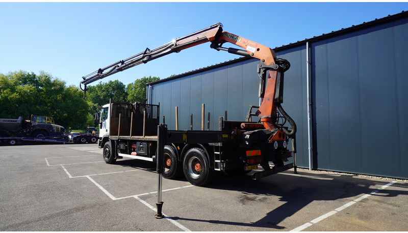 Iveco EUROTRAKKER CURSOR 350 6X4 FLATBED WITH PALFINGER PK 20002 CRANE - Auto s hydraulickou rukou: obrázek 3 Iveco EUROTRAKKER CURSOR 350 6X4 FLATBED WITH PALFINGER PK 20002 CRANE - Auto s hydraulickou rukou: obrázek 3