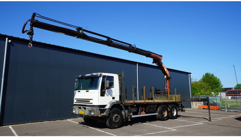 Iveco EUROTRAKKER CURSOR 350 6X4 FLATBED WITH PALFINGER PK 20002 CRANE - Auto s hydraulickou rukou: obrázek 2 Iveco EUROTRAKKER CURSOR 350 6X4 FLATBED WITH PALFINGER PK 20002 CRANE - Auto s hydraulickou rukou: obrázek 2