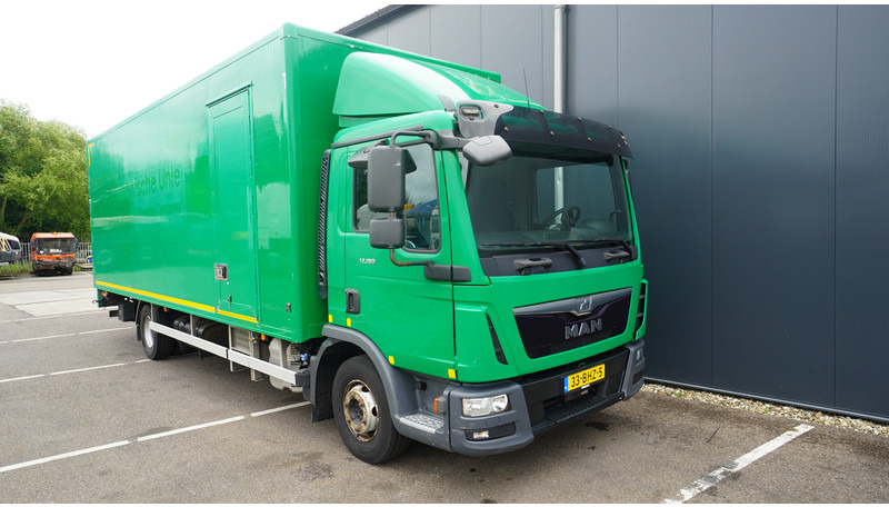 MAN TGL12.180 4X2 CLOSED BOX - Skříňový nákladní auto: obrázek 5 MAN TGL12.180 4X2 CLOSED BOX - Skříňový nákladní auto: obrázek 5