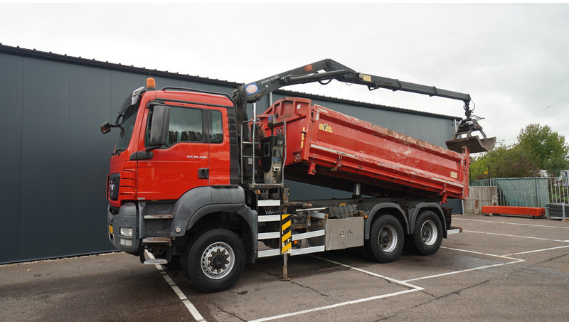 MAN TGS 28.400 6X6 2 SIDE TIPPER WITH HMF 1643 CRANE 376.400KM - Auto s hydraulickou rukou: obrázek 3 MAN TGS 28.400 6X6 2 SIDE TIPPER WITH HMF 1643 CRANE 376.400KM - Auto s hydraulickou rukou: obrázek 3