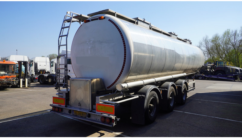 Magyar 3 AXLE FOOD TANK TRAILER 41.410LTR - Cisternový návěs: obrázek 5 Magyar 3 AXLE FOOD TANK TRAILER 41.410LTR - Cisternový návěs: obrázek 5