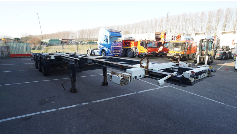 Renders 3 AXLE EXTENDABLE CONTAINER TRANSPORT TRAILER - Kontejnerovy návěs/ Výměnná nástavba: obrázek 3 Renders 3 AXLE EXTENDABLE CONTAINER TRANSPORT TRAILER - Kontejnerovy návěs/ Výměnná nástavba: obrázek 3