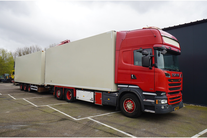 Scania R 580 V8 6X2 FRIGO RETARDER IN COMBI WITH BURG TRAILER - Chladírenský nákladní automobil: obrázek 4 Scania R 580 V8 6X2 FRIGO RETARDER IN COMBI WITH BURG TRAILER - Chladírenský nákladní automobil: obrázek 4