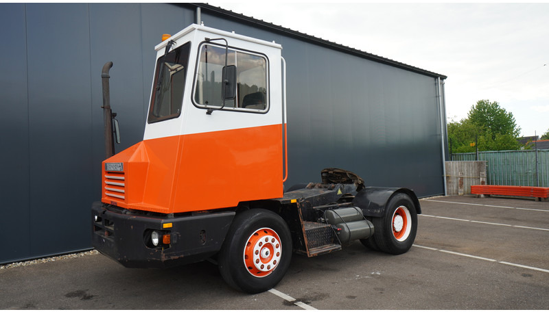 Terberg YT SL 1020 - Stavební technika: obrázek 3 Terberg YT SL 1020 - Stavební technika: obrázek 3