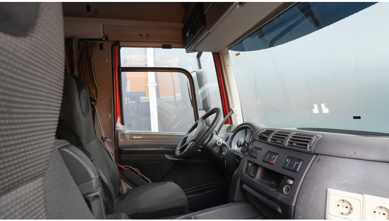 DAF CF 440 EURO 6 ADR 610.000KM - Tahač: obrázek 5 DAF CF 440 EURO 6 ADR 610.000KM - Tahač: obrázek 5