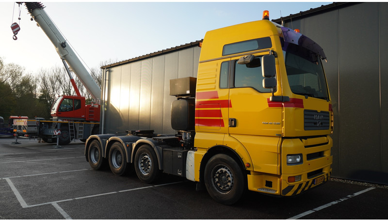 MAN TGA 41.530 8X4 160 TON'S RETARDER 283.000KM - Tahač: obrázek 4 MAN TGA 41.530 8X4 160 TON'S RETARDER 283.000KM - Tahač: obrázek 4