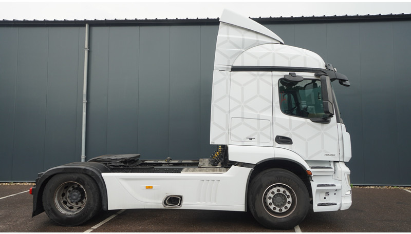 Mercedes-Benz ACTROS 1936 EURO 6 892.000KM - Tahač: obrázek 2 Mercedes-Benz ACTROS 1936 EURO 6 892.000KM - Tahač: obrázek 2
