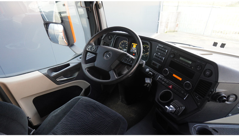 Mercedes-Benz ACTROS 1942 EURO 6 830.000KM - Tahač: obrázek 5 Mercedes-Benz ACTROS 1942 EURO 6 830.000KM - Tahač: obrázek 5