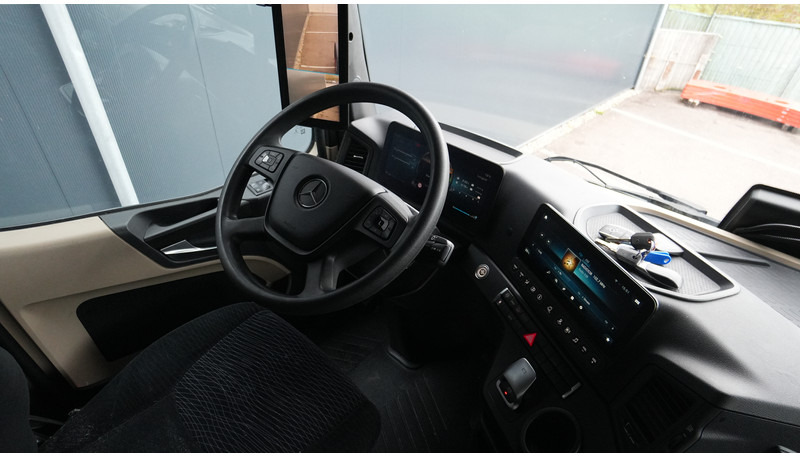 Mercedes-Benz ACTROS 1945 GIGASPACE 709.200KM - Tahač: obrázek 5 Mercedes-Benz ACTROS 1945 GIGASPACE 709.200KM - Tahač: obrázek 5