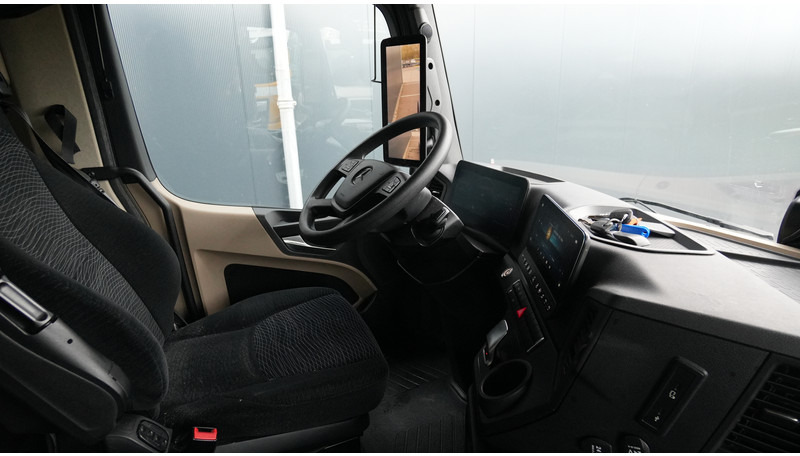 Mercedes-Benz ACTROS 1945 GIGASPACE 728.200KM - Tahač: obrázek 5 Mercedes-Benz ACTROS 1945 GIGASPACE 728.200KM - Tahač: obrázek 5