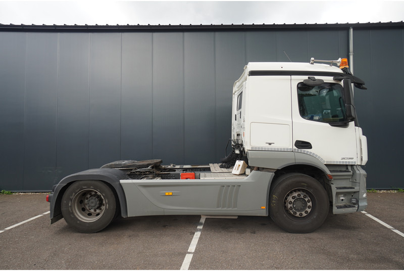 Mercedes-Benz ACTROS 2036 ADR 663.000KM - Tahač: obrázek 2 Mercedes-Benz ACTROS 2036 ADR 663.000KM - Tahač: obrázek 2