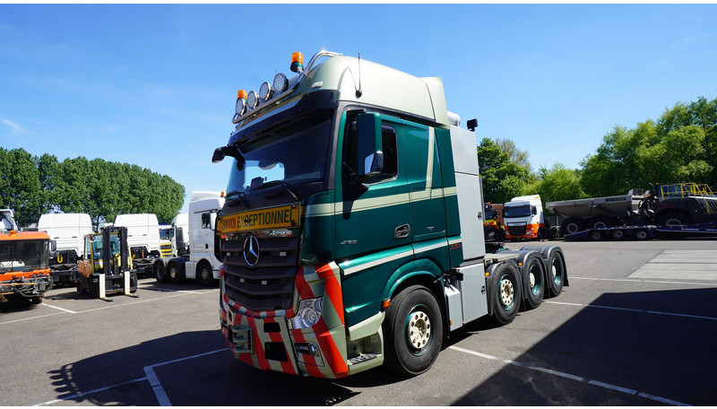 Mercedes-Benz ACTROS 4163 8X4 BROKEN ENGINE PUSH AN PULL - Tahač: obrázek 3 Mercedes-Benz ACTROS 4163 8X4 BROKEN ENGINE PUSH AN PULL - Tahač: obrázek 3