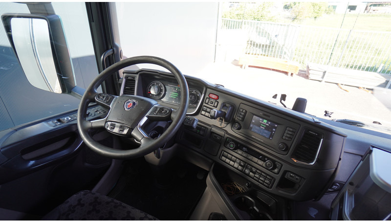 Scania R 450 TOPLINE EURO 6 RETARDER 869.000KM - Tahač: obrázek 5 Scania R 450 TOPLINE EURO 6 RETARDER 869.000KM - Tahač: obrázek 5