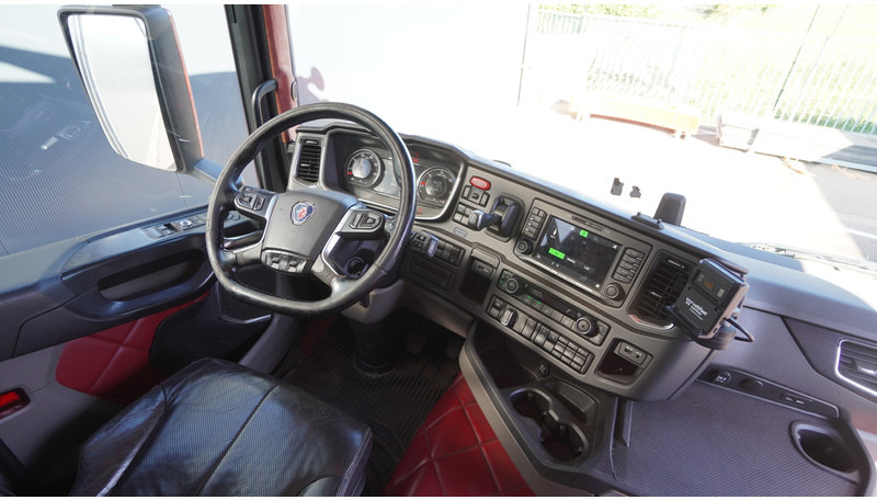 Scania R 450 TOPLINE EURO 6 RETARDER - Tahač: obrázek 5 Scania R 450 TOPLINE EURO 6 RETARDER - Tahač: obrázek 5