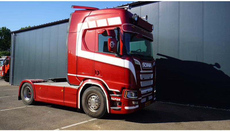 Scania R 450 TOPLINE EURO 6 RETARDER - Tahač: obrázek 4 Scania R 450 TOPLINE EURO 6 RETARDER - Tahač: obrázek 4