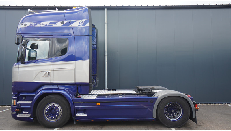Scania R 520 V8 RETARDER TOPLINE ADR - Tahač: obrázek 1 Scania R 520 V8 RETARDER TOPLINE ADR - Tahač: obrázek 1